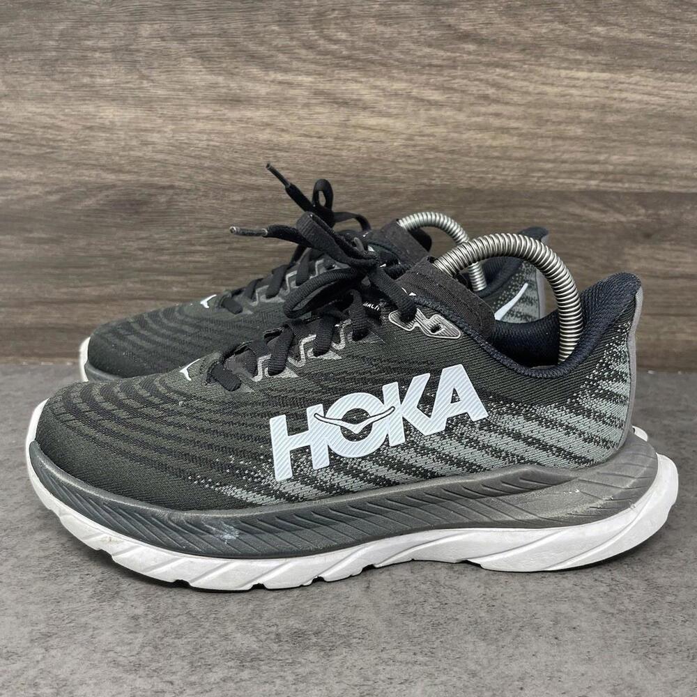 HOKA Mach 5 Running Shoes Womens Size 6.5 Black Sneakers One One
